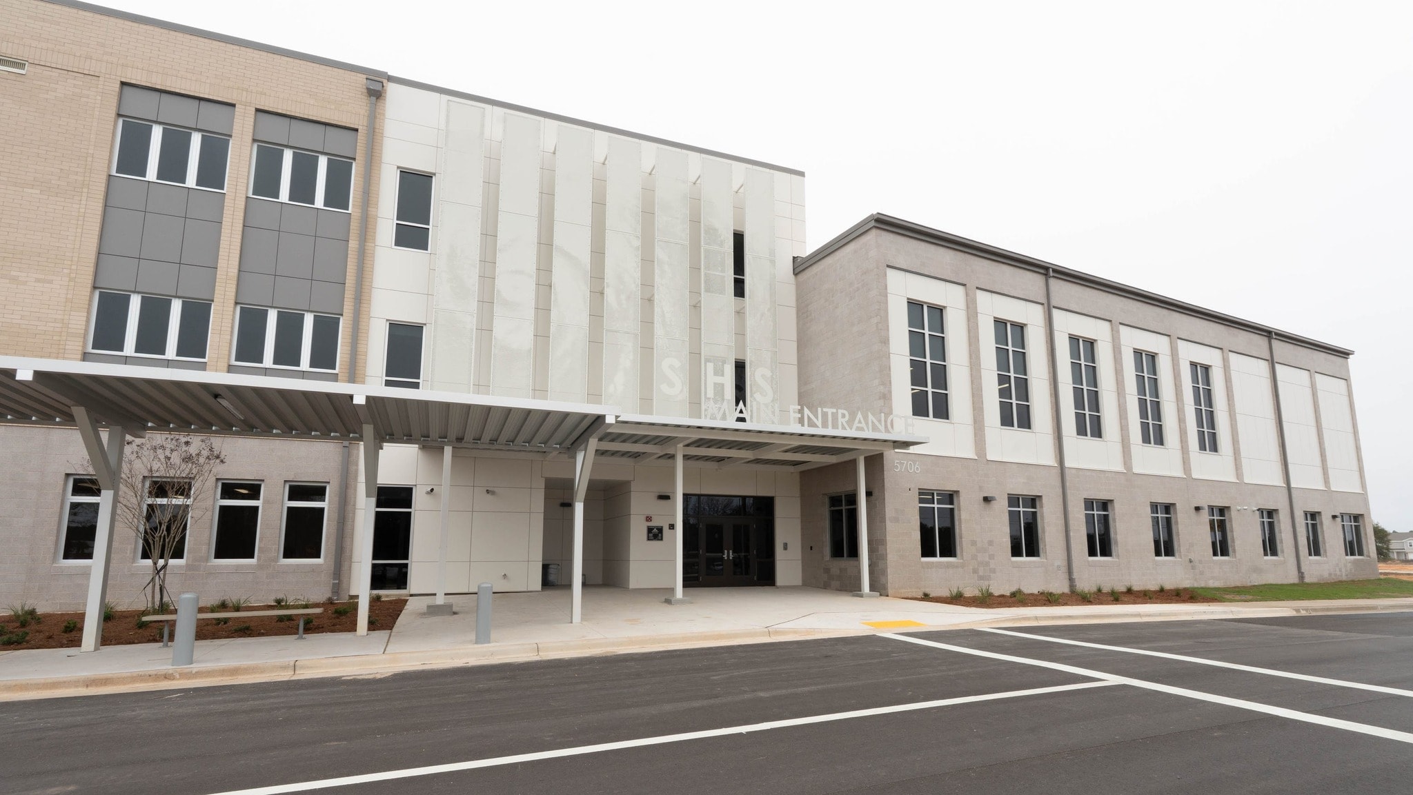 Soundside High School — Gulf Breeze, FL — Main Entrance